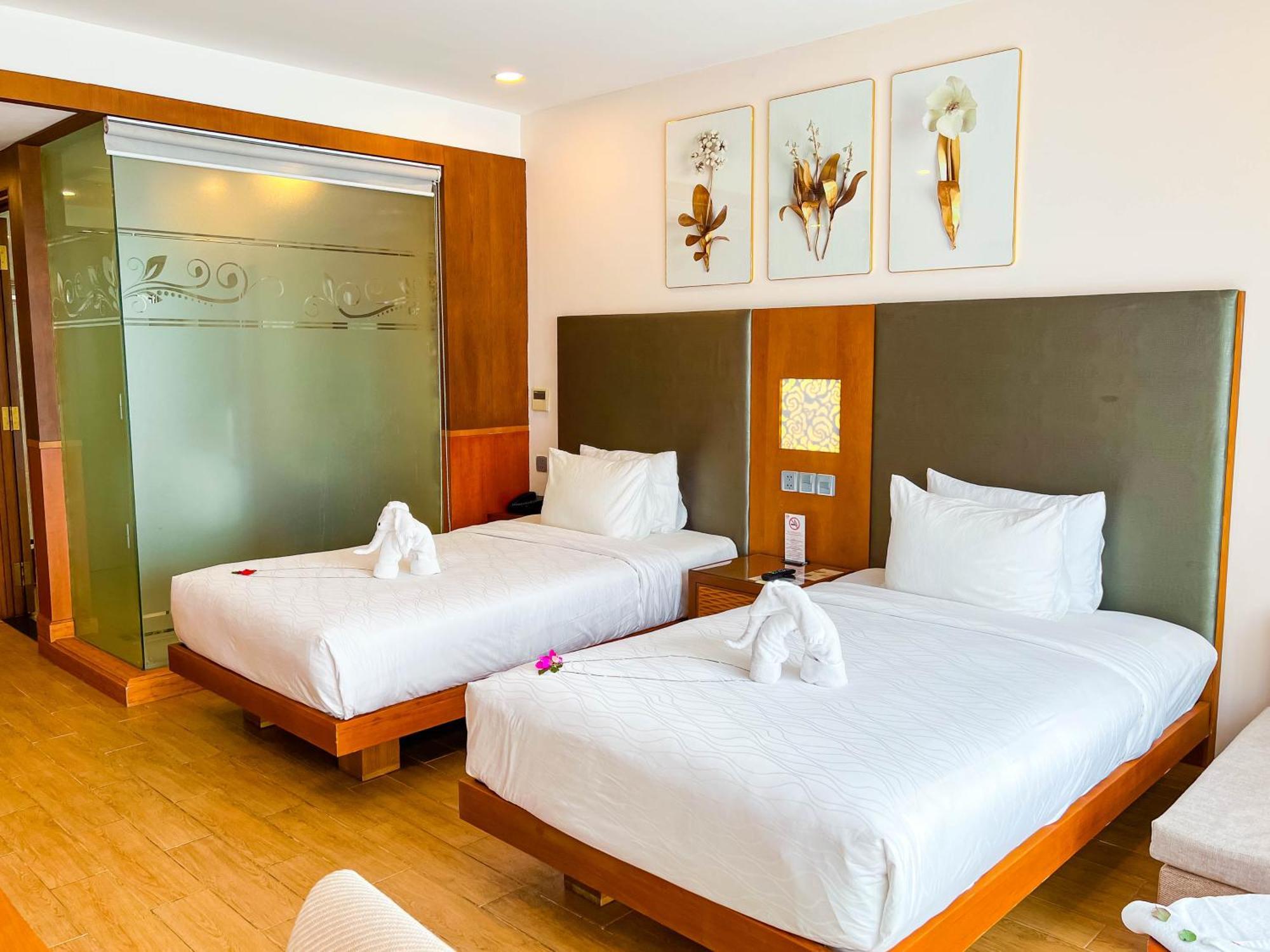 Galina & Hotel 4*