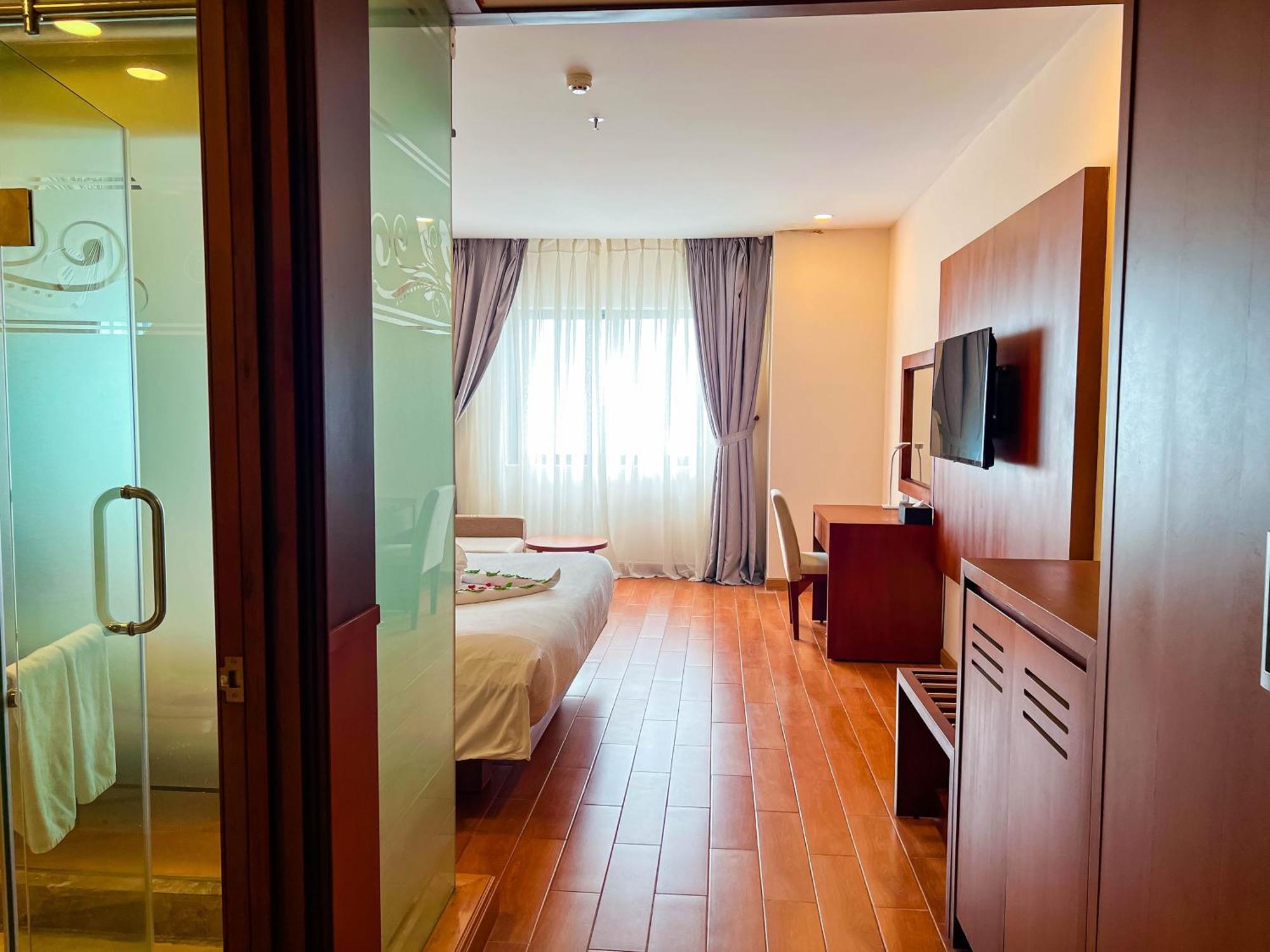 Hotel Galina & 4*