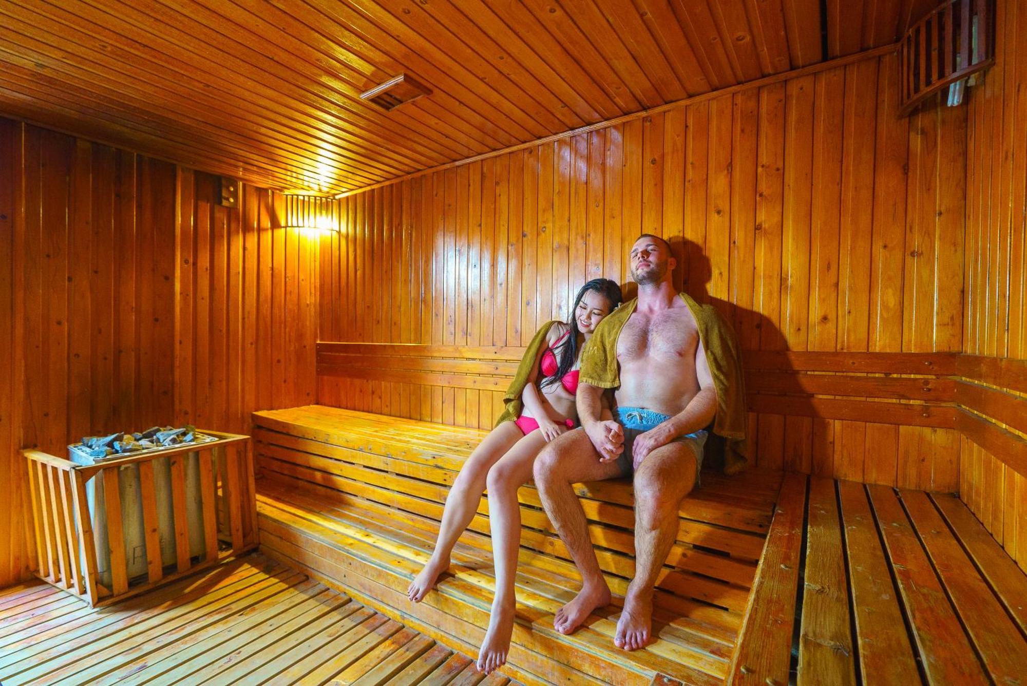 Galina & Hotel