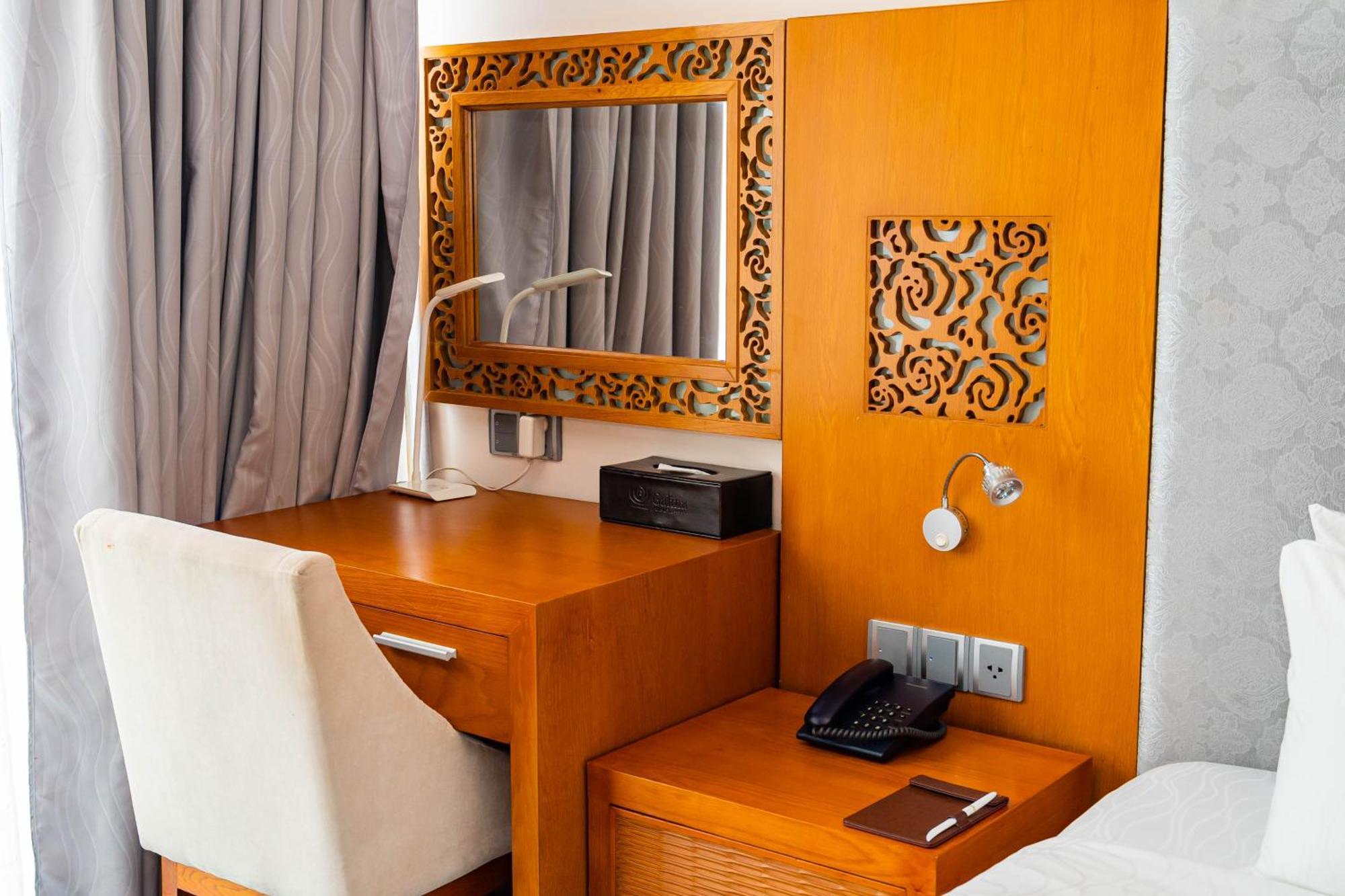 Galina & 4* Nha Trang